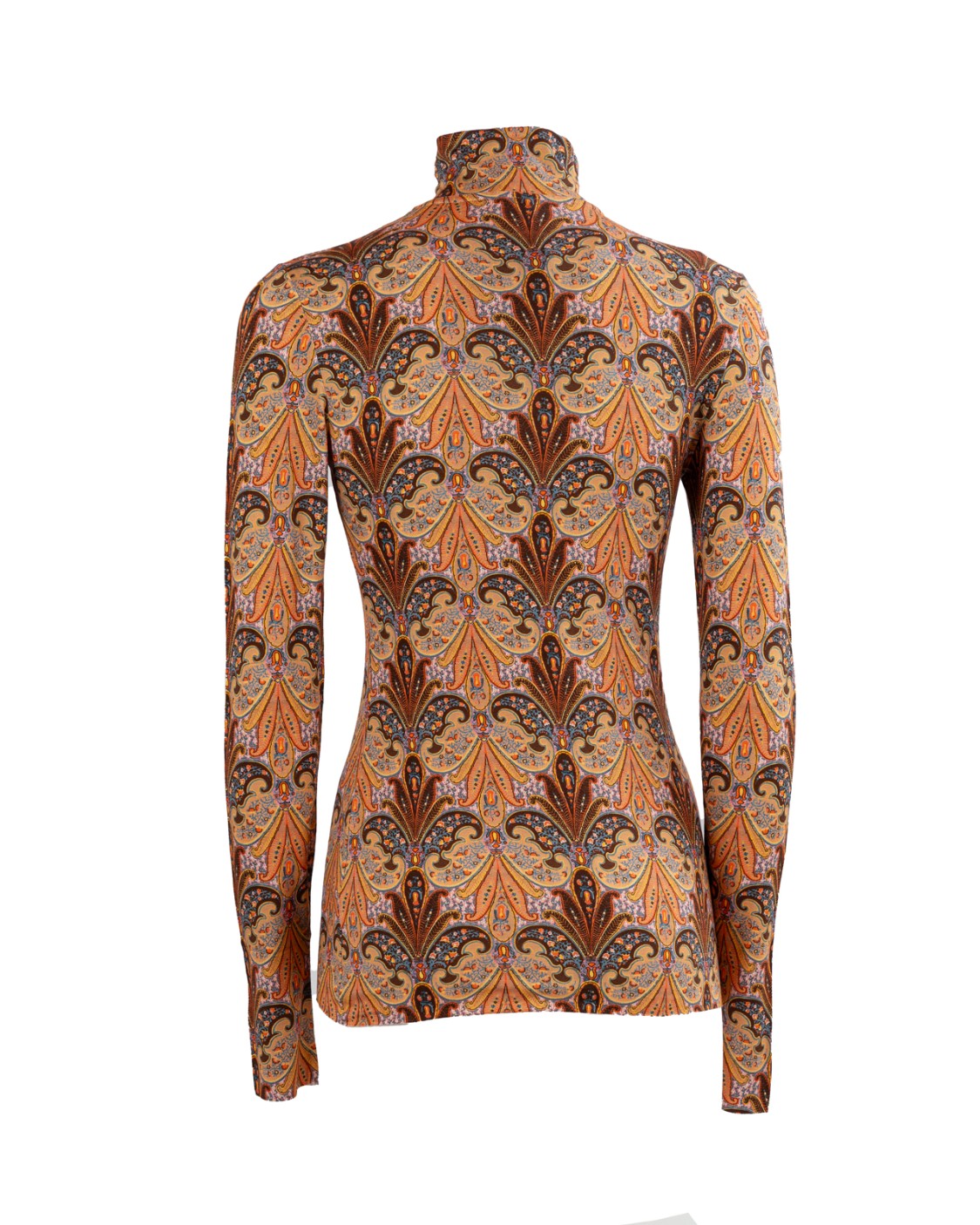 shop ETRO Saldi T-shirt: Etro maglia dolcevita in jersey di viscosa stretch, decorato da motivi Paisley medaglioni ornamentali.
Vestibilità slim.
Collo alto.
Maniche lunghe.
Composizione: 95% viscosa, 5% elastan.
Fabbricato in Italia.. 18515 5116-0150 number 4944752